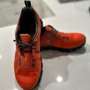 On  Cloud Running Women's Sneakers - Vibrant Orange only worn once